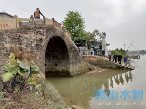 访桑园围水利工程，扬先辈创业精516.jpg