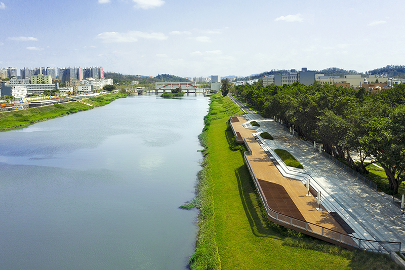 深圳茅洲河碧道-啤酒花园.jpg