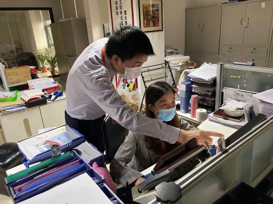 排污单位现场帮扶指导.jpg