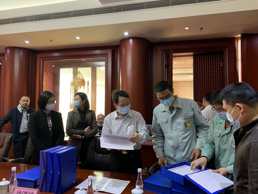 查阅企业排污许可证管理资料.JPG